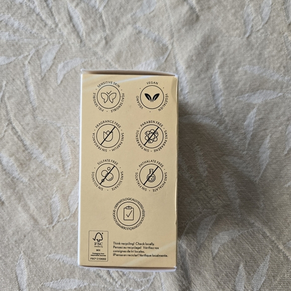 Covergirl Color Correcting Serum Moisturizer Primer - Medium Skin Tone - Picture 5 of 5